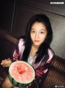 讲明星吃瓜