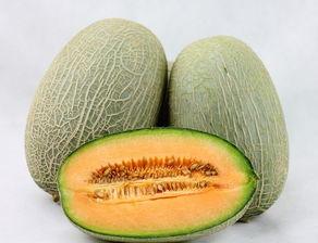 哈密瓜和嫩土豆一起吃,营养美味两不误